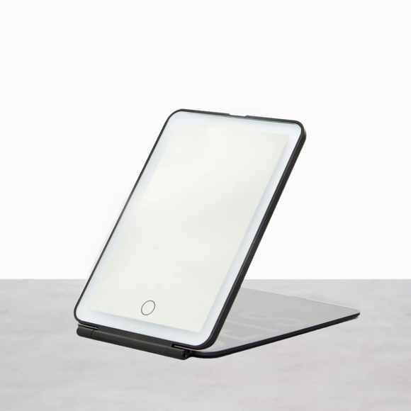 BEIS Teavel Light Up Mirror - Picture 2 of 3